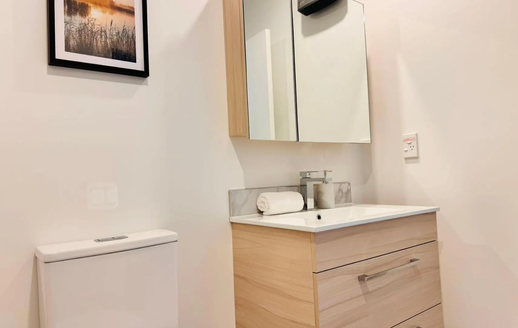 City Stadium Stay Cbd Apartment A, Chc كريستتشيرش 0*,